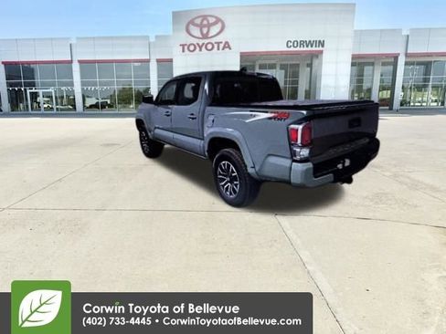 Used 2023 Toyota Tacoma TRD Sport AWD/4WD image 5