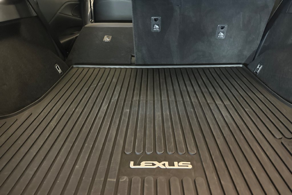 Certified 2025 Lexus RX 350 FWD w/ Accessory Package image 15