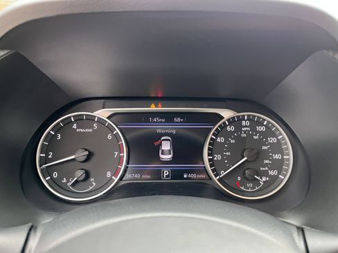 Used 2025 Nissan Sentra SV FWD image 35