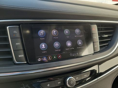 Used 2022 Buick Enclave Avenir w/ Avenir Technology Package image 20