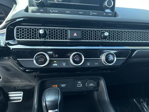 Used 2024 Honda Civic Sport image 16