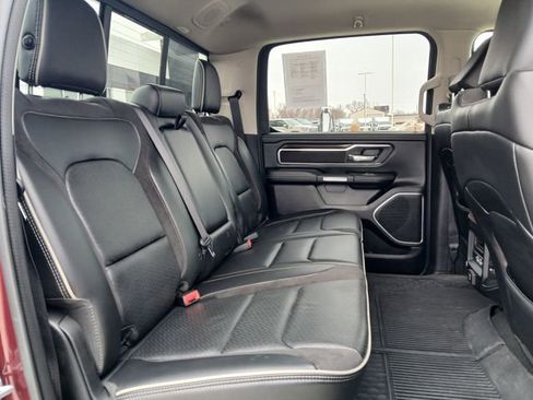 Used 2022 RAM 1500 Laramie AWD/4WD image 17