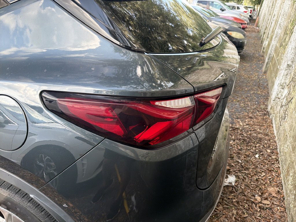 Used 2019 Chevrolet Blazer LT FWD image 7
