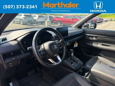 Used 2025 Honda CR-V Sport-L image 11