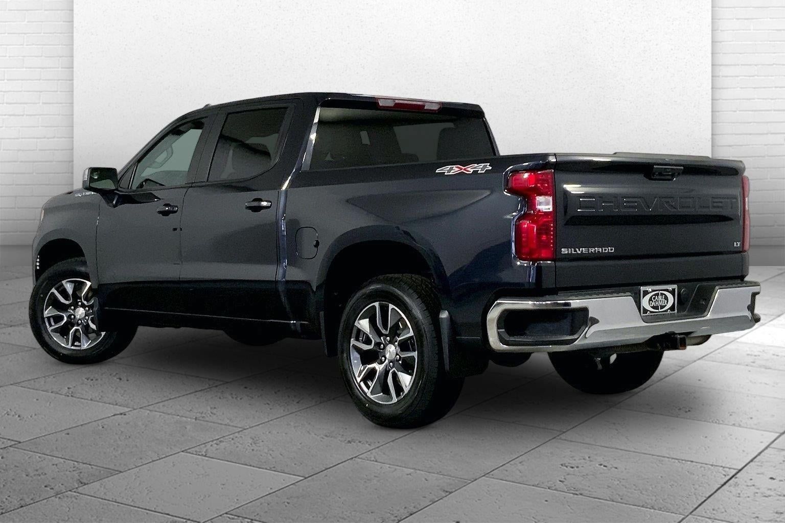 Used 2024 Chevrolet Silverado 1500 LT AWD/4WD image 11