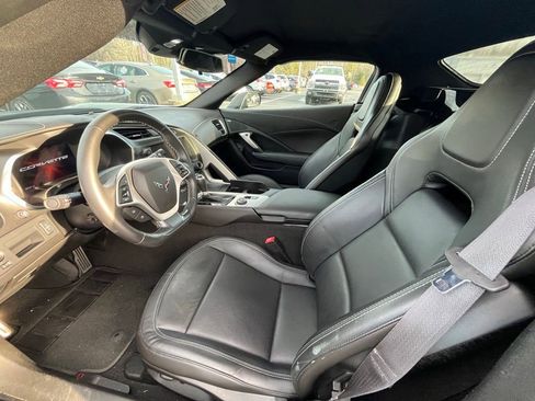 Used 2016 Chevrolet Corvette Stingray Convertible image 9