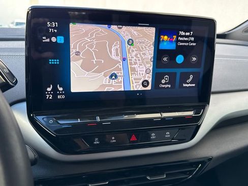 Used 2023 Volkswagen ID.4 Pro image 4