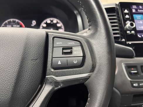 Used 2025 Honda Ridgeline Sport image 23