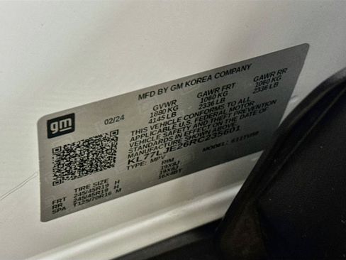 Used 2024 Chevrolet Trax RS w/ Driver Confidence Package FWD image 30