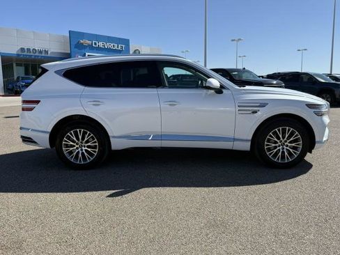 Used 2025 Genesis GV80 2.5T Standard image 9