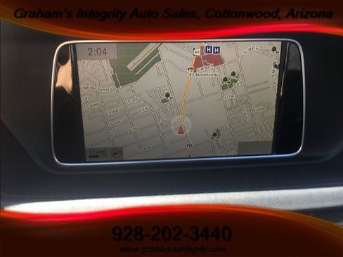 Used 2015 Mercedes-Benz E 400 Sedan image 13