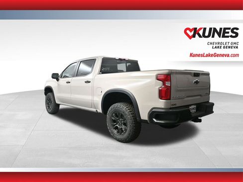 New 2026 Chevrolet Silverado 1500 ZR2 AWD/4WD image 8