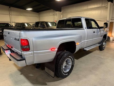 Used 2001 Dodge Ram 3500 Truck 4x4 Quad Cab image 10