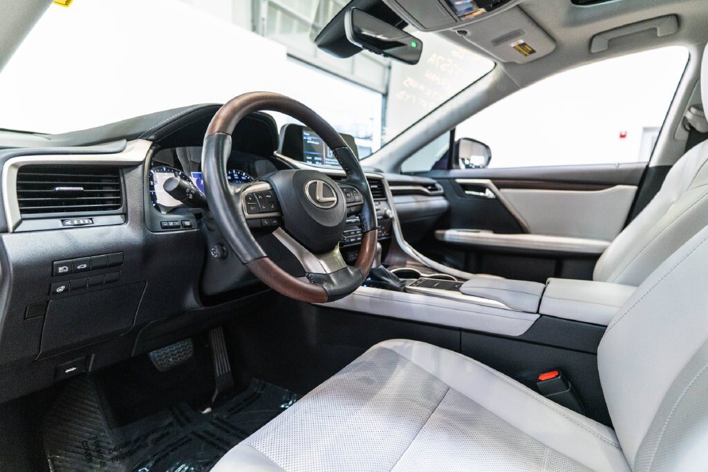 Used 2022 Lexus RX 350 FWD w/ Premium Package image 4