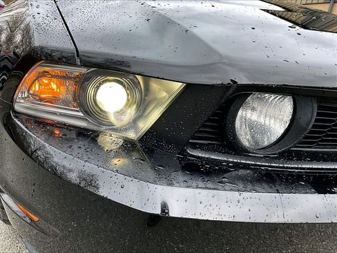 Used 2011 Ford Mustang GT Premium w/ Comfort Pkg image 26