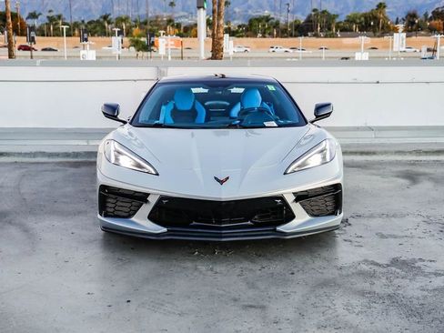 Used 2022 Chevrolet Corvette Stingray w/ Z51 Performance Package image 3