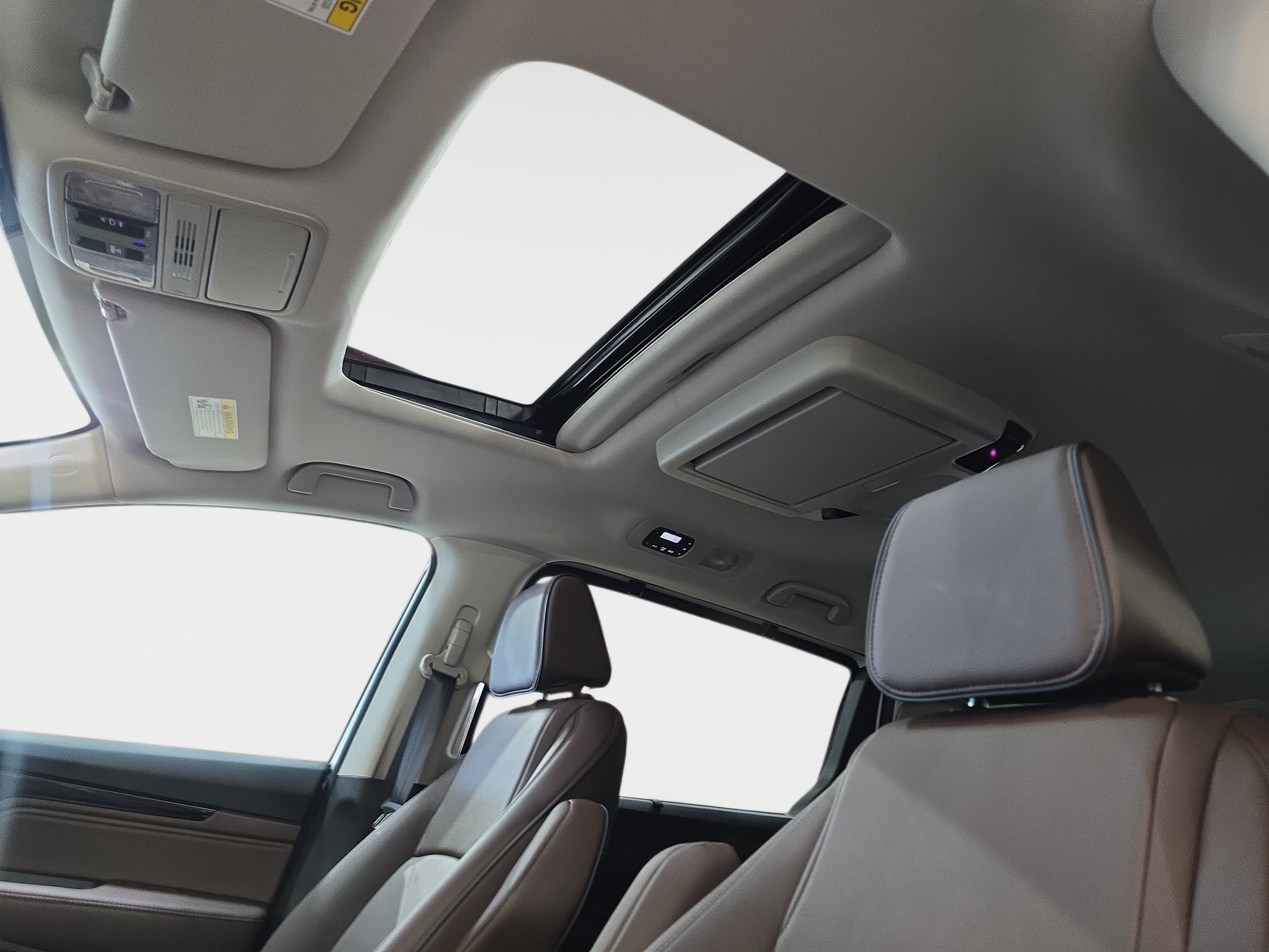 New 2026 Honda Odyssey Touring image 27