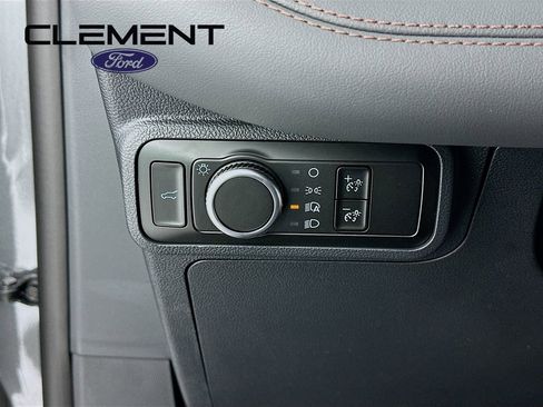 New 2026 Ford Explorer Active image 13