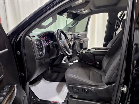 Used 2021 Chevrolet Silverado 1500 LT AWD/4WD image 11