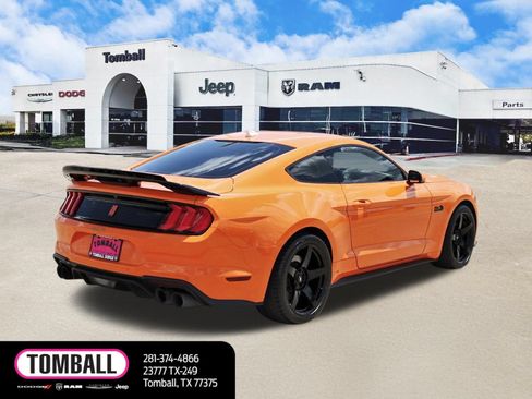 Used 2021 Ford Mustang GT Premium w/ GT Performance Package RWD image 7