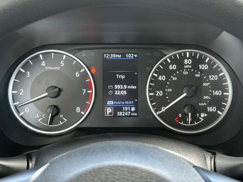 Used 2025 Nissan Sentra S FWD image 20