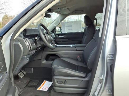 New 2026 Nissan Armada SV image 6