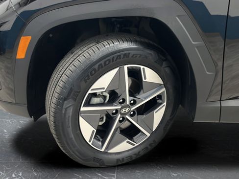 Used 2025 Hyundai Tucson SEL AWD/4WD image 37