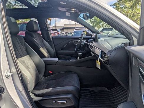 Certified 2025 Acura ADX A-Spec FWD image 17