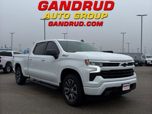 Used 2022 Chevrolet Silverado 1500 RST image 1