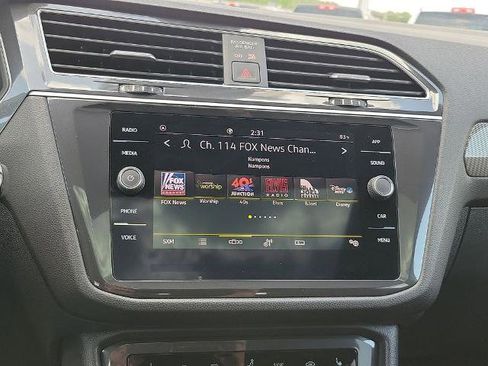 Used 2024 Volkswagen Tiguan SE R-Line w/ MDO Package, Three-Row image 15