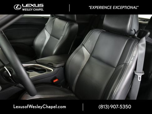 Used 2015 Dodge Challenger SXT Plus image 18