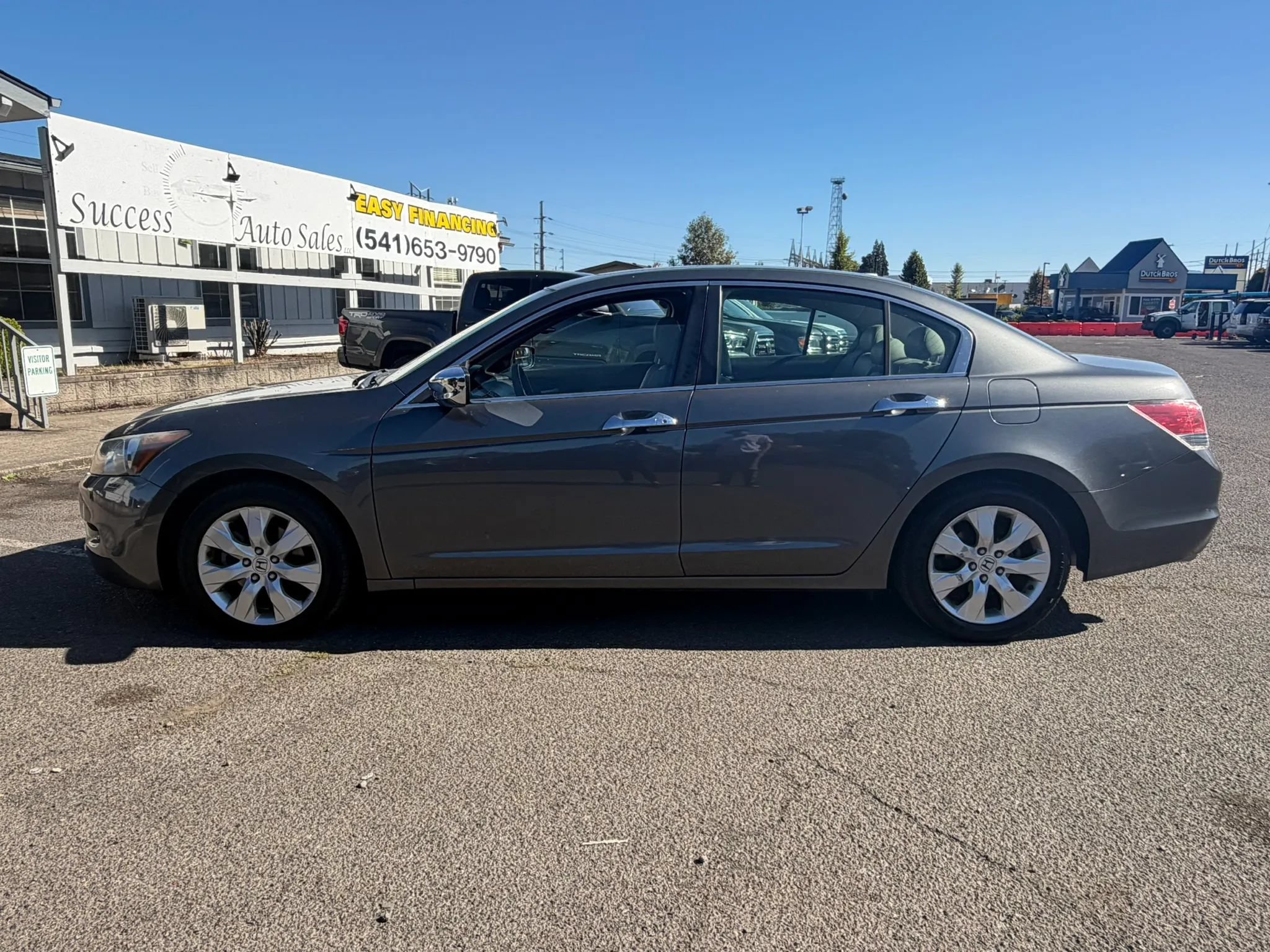Used 2010 Honda Accord EX-L image 6
