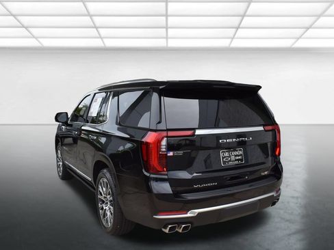 Used 2026 GMC Yukon Denali w/ Sun & Power Step Package RWD image 9