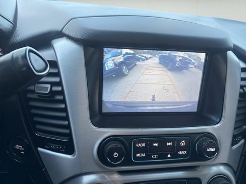 Used 2019 GMC Yukon SLT w/ Premium Edition AWD/4WD image 47
