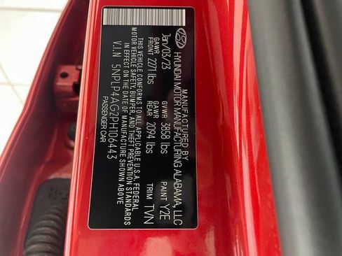 Used 2023 Hyundai Elantra Limited FWD image 30