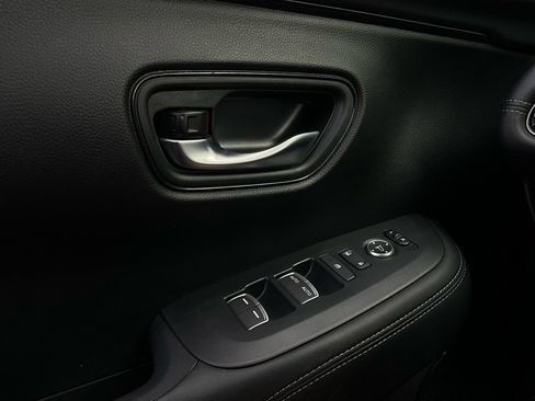 Used 2025 Honda HR-V EX-L image 21