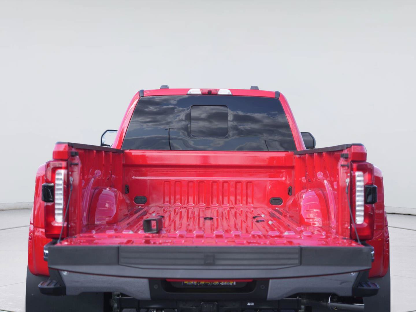 Used 2026 Ford F450 Lariat w/ Lariat Ultimate Package AWD/4WD image 32