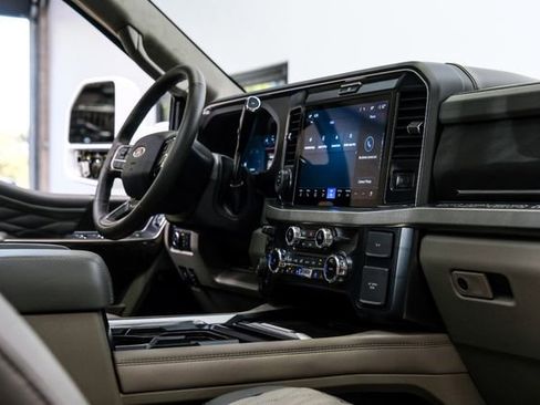 Used 2026 Ford F450 Platinum w/ Platinum Plus Package image 60