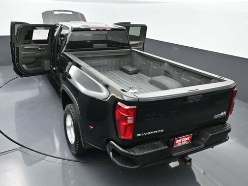 Used 2024 Chevrolet Silverado 3500 High Country w/ High Country Premium Package image 56