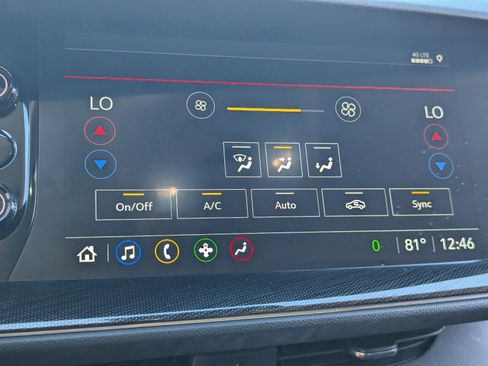 Used 2023 Buick Envision Preferred image 27