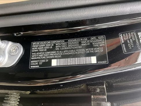 New 2026 Volvo EX90 Plus AWD/4WD image 31