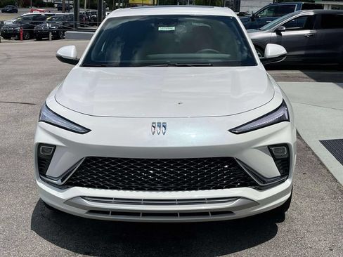 New 2026 Buick Envista Avenir FWD image 9