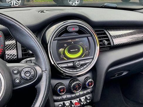 Used 2016 MINI Cooper S FWD image 6