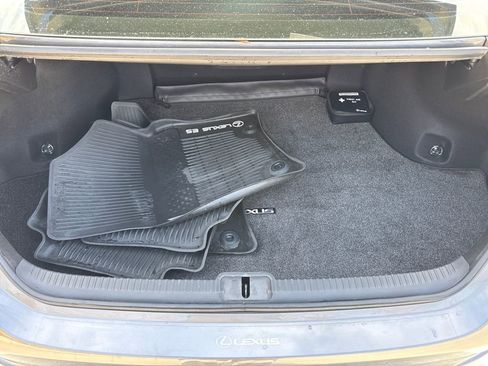 Used 2021 Lexus ES 350 w/ Premium Package image 27