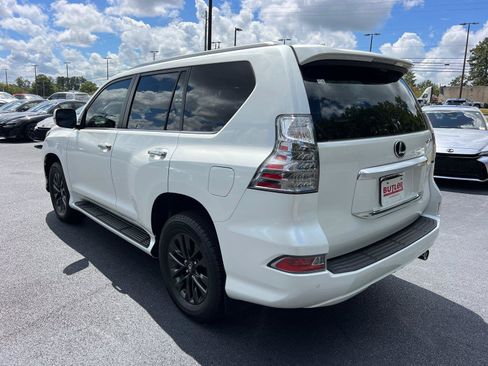 Certified 2023 Lexus GX 460 Premium w/ Premium Package AWD/4WD image 7