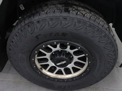 Used 2021 RAM 2500 Laramie AWD/4WD image 3