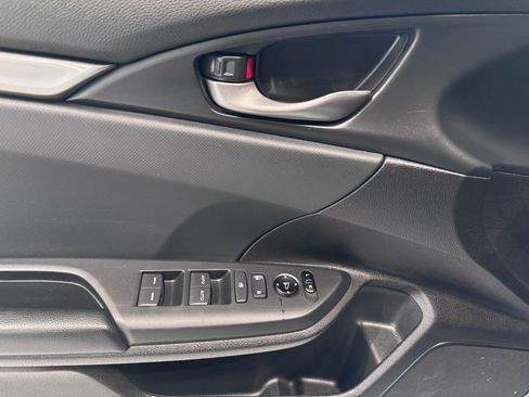 Used 2020 Honda Civic Sport image 25