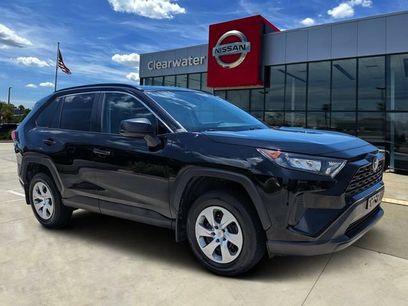 Used 2021 Toyota RAV4 LE w/ Carpet Mat Package (TMS)