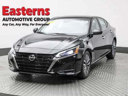 Used 2024 Nissan Altima 2.5 SV