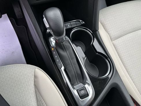 Certified 2022 Buick Encore GX Select image 17